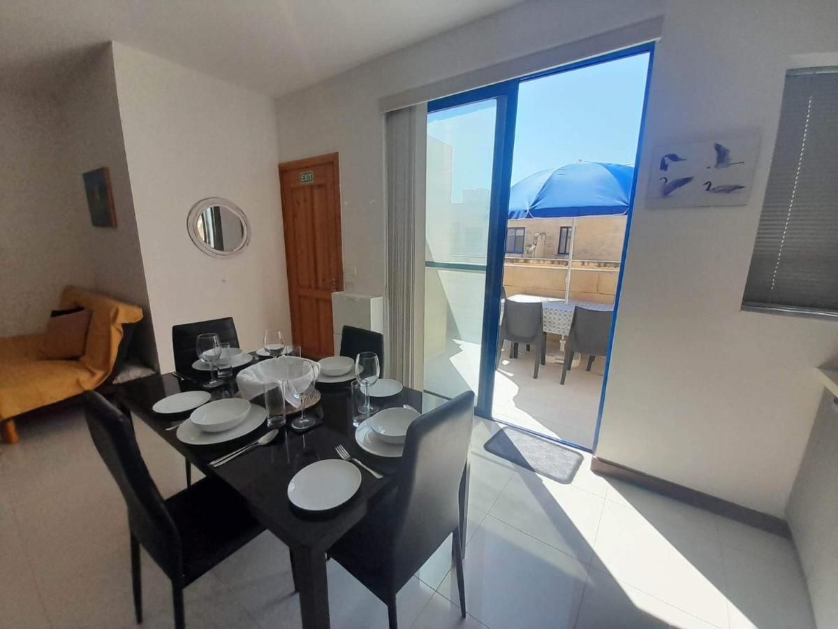 East Breeze Penthouse Apartment Mgarr Exterior photo